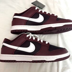 Nike Dunk Low Retro.  Men’s size8.5 . New , never worn, still in box.